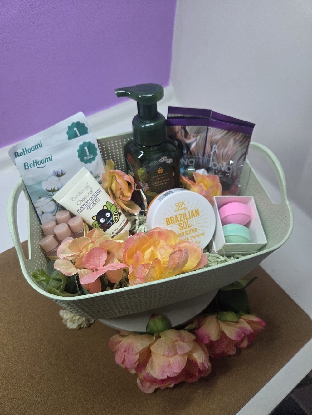 Ultimate Pampering Spa Gift Basket Set Bath & Body Works Clinique Crème Shop - Picture 7 of 7